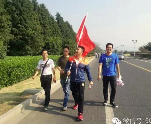 ������չ