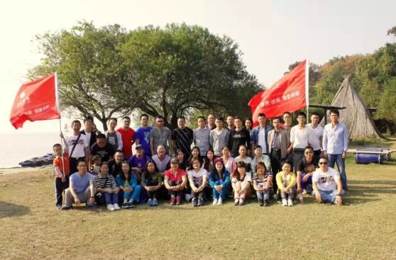 ������չ��ѵ