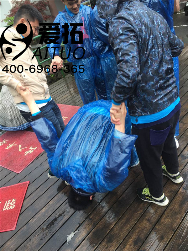 ������չѵ��